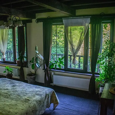 Hotel Verbena Aprilci